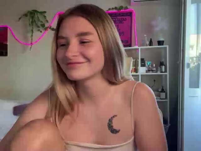 VictoriaMist live cam on BongaCams