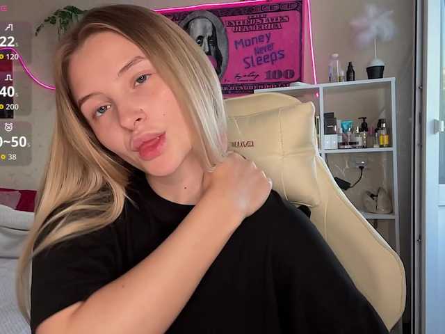 VictoriaMist live cam on BongaCams
