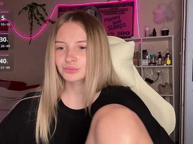 VictoriaMist live cam on BongaCams