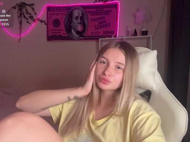 VictoriaMist live cam on BongaCams