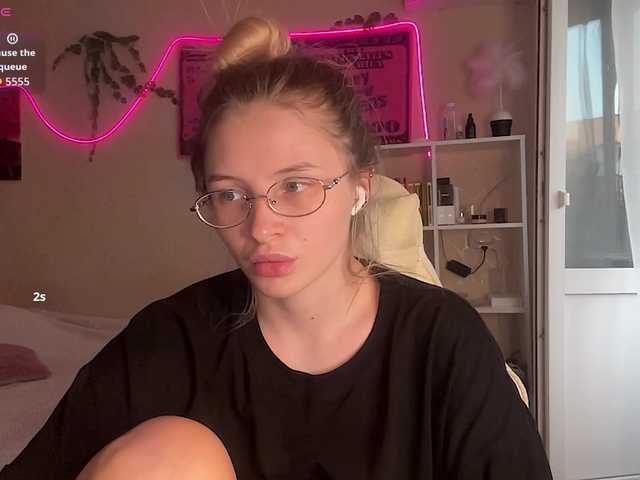 VictoriaMist live cam on BongaCams