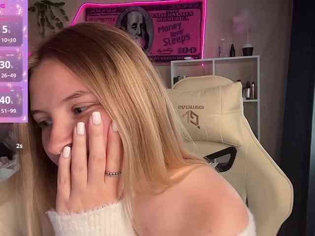 VictoriaMist webcam