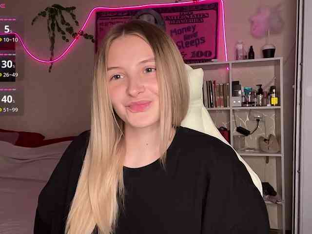 VictoriaMist webcam