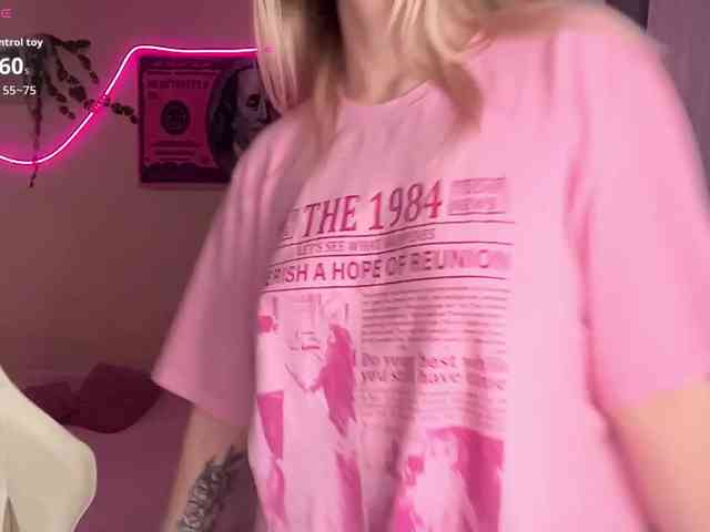 VictoriaMist webcam