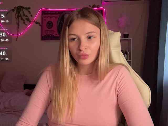 VictoriaMist webcam