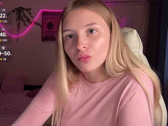 VictoriaMist webcam
