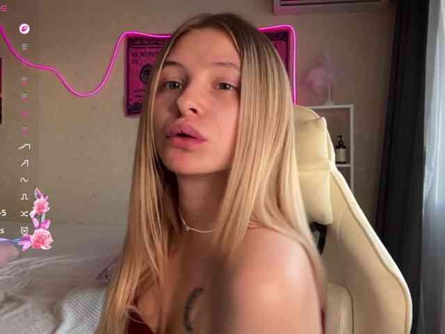 online cam2cam VictoriaMist