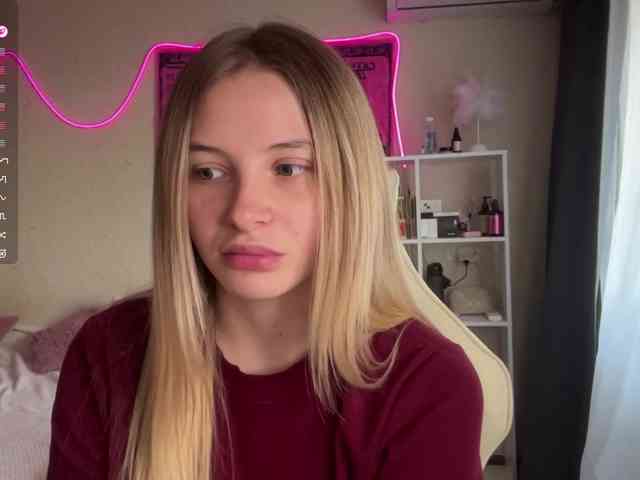 VictoriaMist webcam