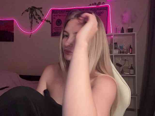 VictoriaMist webcam