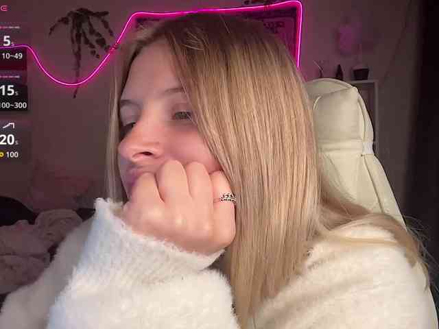 VictoriaMist webcam
