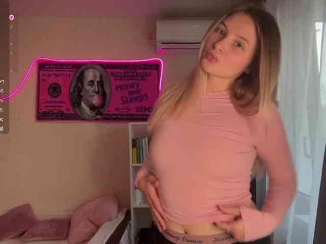 VictoriaMist webcam