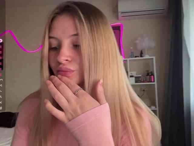 VictoriaMist webcam