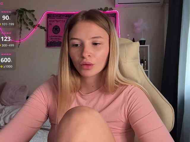 VictoriaMist webcam