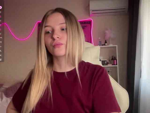 VictoriaMist webcam