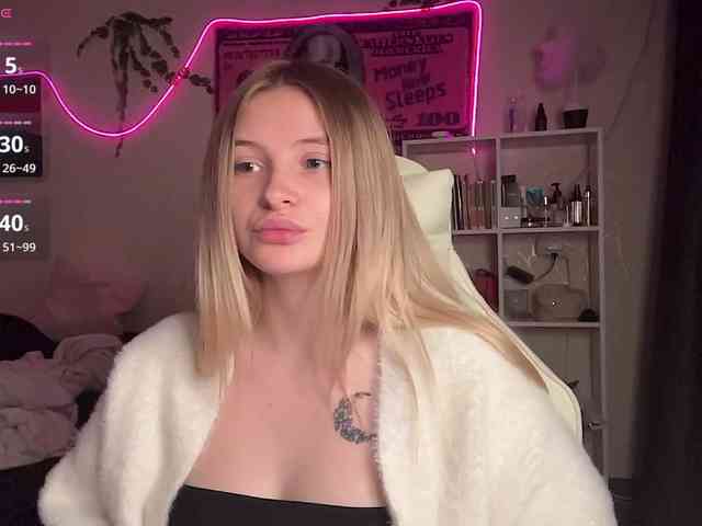 VictoriaMist webcam