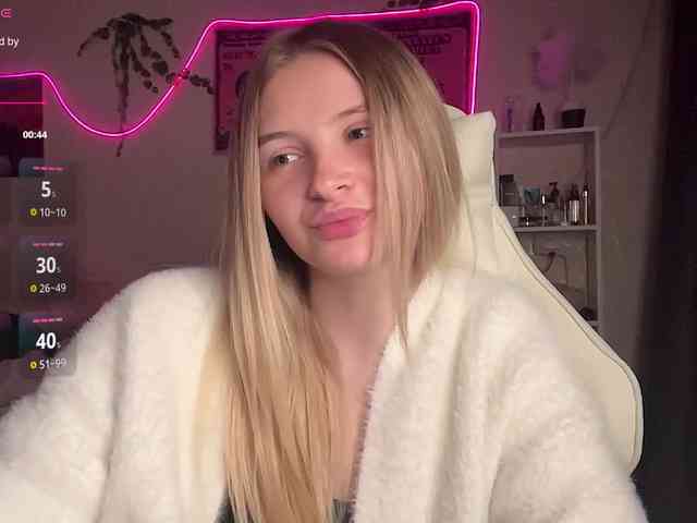 VictoriaMist webcam