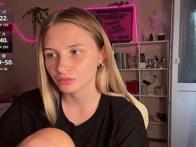 VictoriaMist webcam