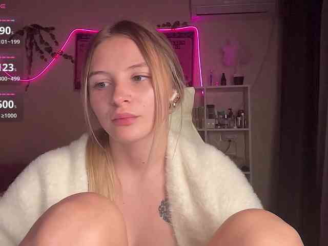 VictoriaMist webcam