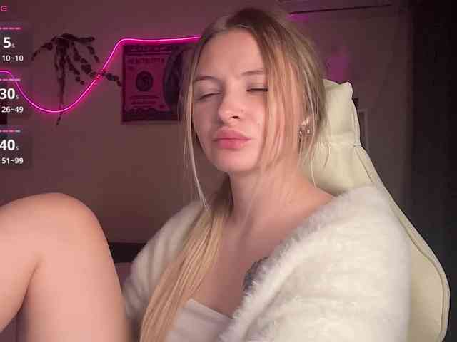 VictoriaMist webcam