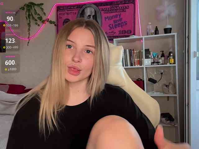 VictoriaMist webcam