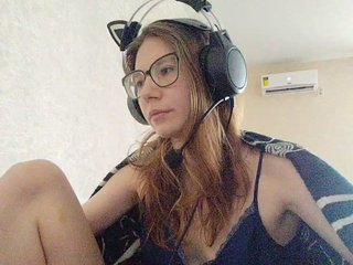 KittyMiracle Porn Show