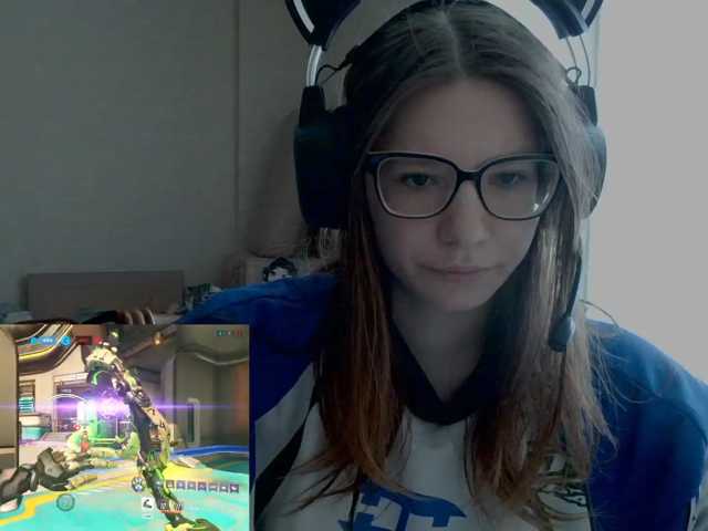 KittyMiracle live cam on BongaCams