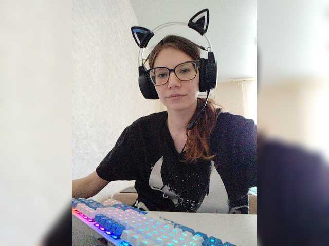 KittyMiracle live cam on BongaCams