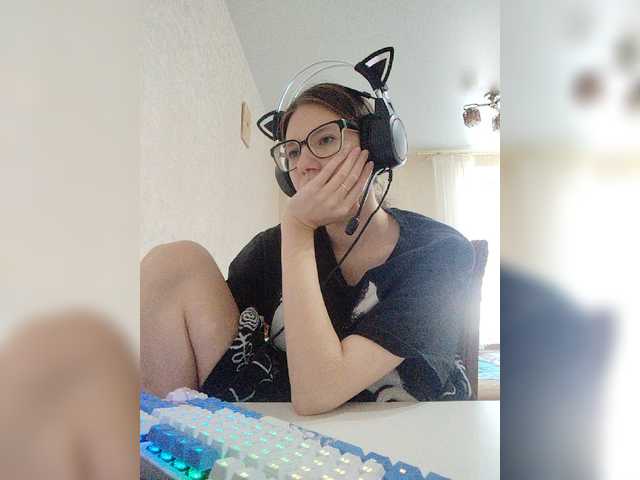 KittyMiracle live cam on BongaCams
