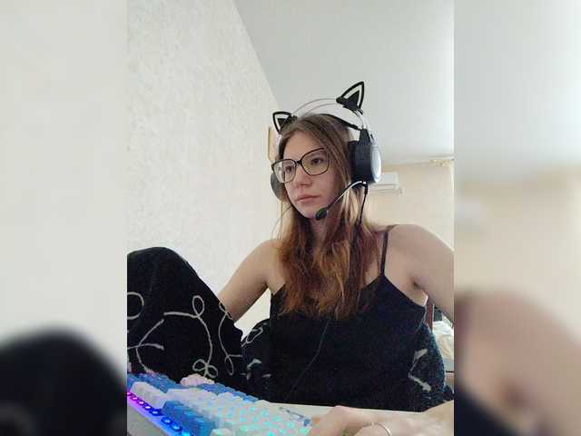 KittyMiracle live cam on BongaCams