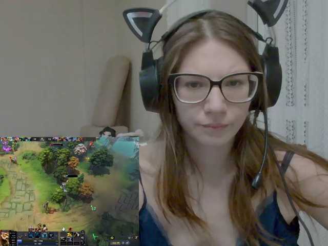 KittyMiracle live cam on BongaCams