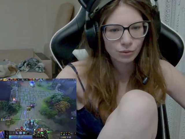 KittyMiracle live cam on BongaCams