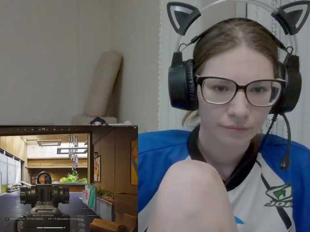 KittyMiracle live cam on BongaCams