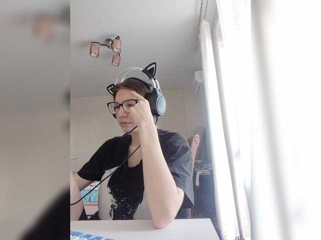 KittyMiracle live cam on BongaCams