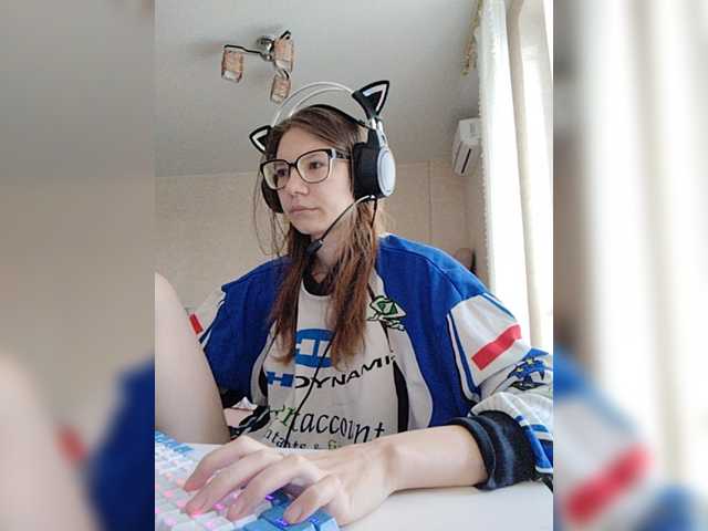 KittyMiracle live cam on BongaCams
