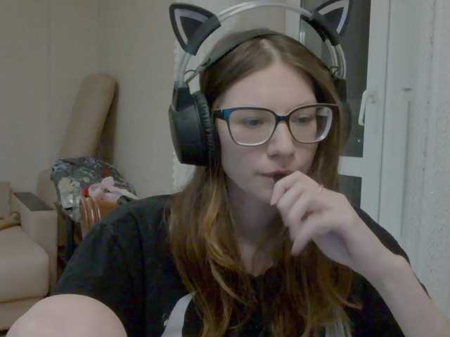 KittyMiracle live cam on BongaCams
