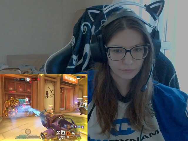 KittyMiracle live cam on BongaCams
