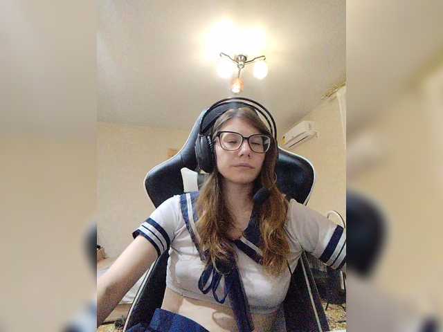 KittyMiracle live cam on BongaCams