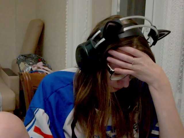 KittyMiracle live cam on BongaCams