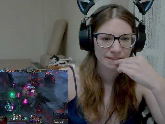 KittyMiracle live cam on BongaCams