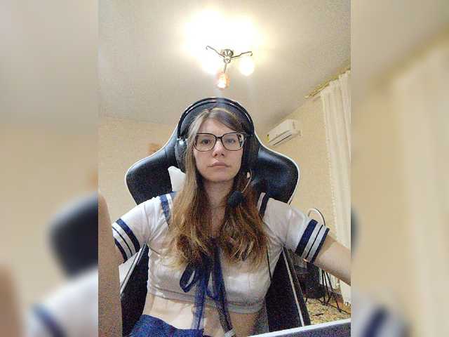 KittyMiracle live cam on BongaCams
