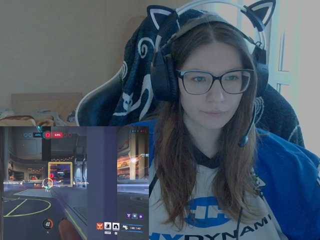 KittyMiracle live cam on BongaCams