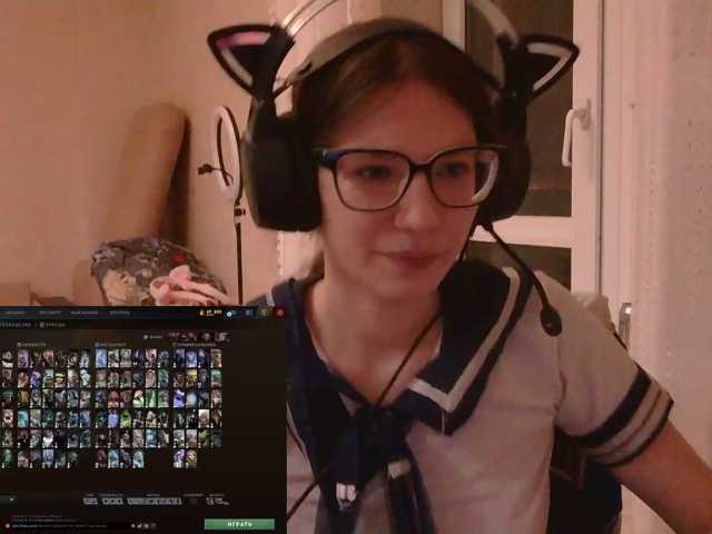 KittyMiracle live cam on BongaCams