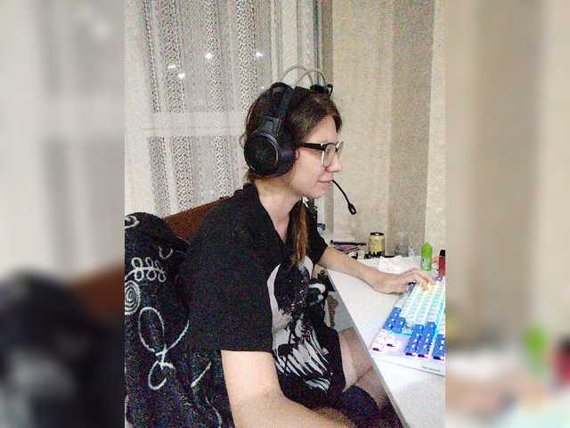 KittyMiracle live cam on BongaCams