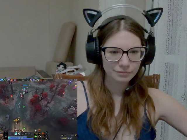 KittyMiracle live cam on BongaCams