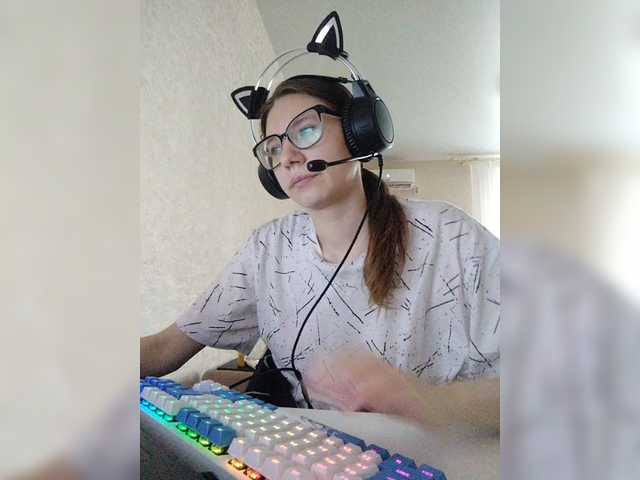 KittyMiracle live cam on BongaCams