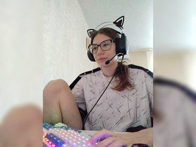 KittyMiracle live webcam show