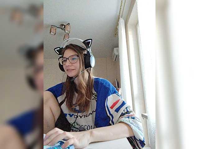 KittyMiracle live cam on BongaCams