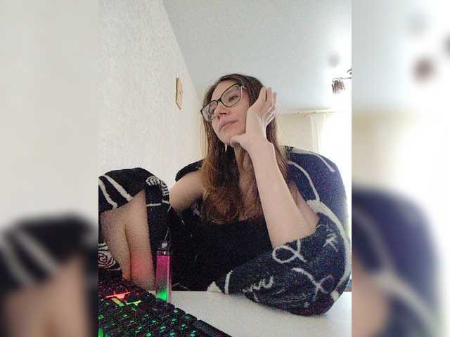 KittyMiracle live cam on BongaCams