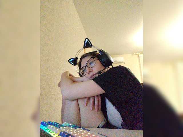 KittyMiracle live cam on BongaCams