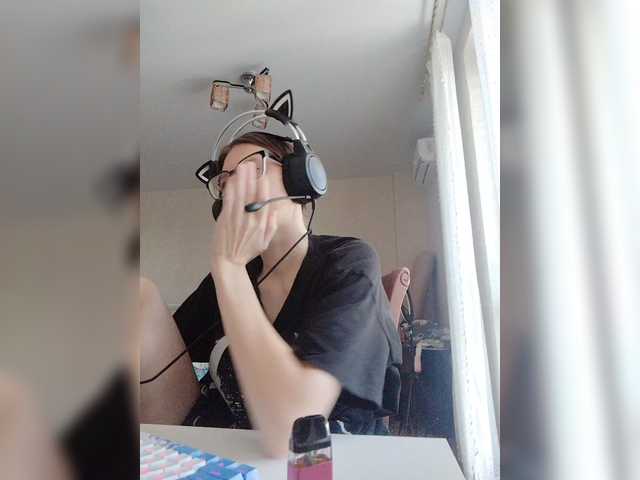 KittyMiracle live cam on BongaCams